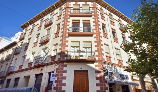 Historic apartment by Mercado Central