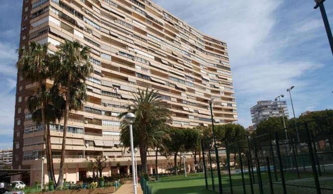 Leo piso 20 apartamento 4 pax Inmobiliaria Leo PLaya de San Juan