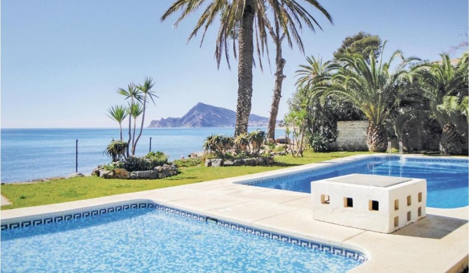 Awesome home in Altea with 2 Bedrooms