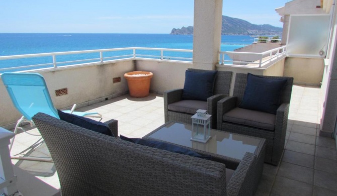 Beach front line penthouse in Altea