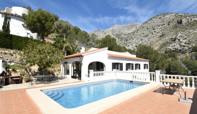 Modern Villa in Altea with Private Swimming Pool