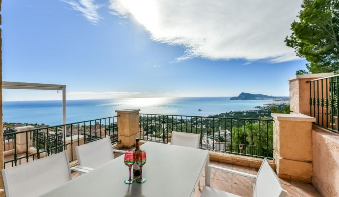 Townhouse in Altea Urb Bellavista, Ref 2047 Elena Hills