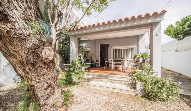 Awesome home in Benicassim with 3 Bedrooms