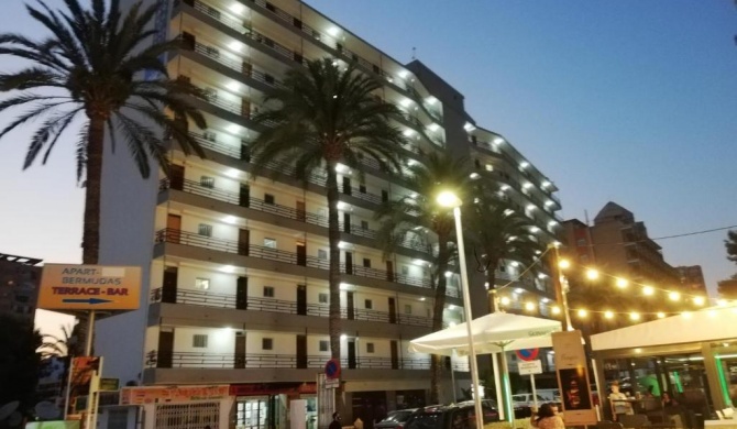 BERMUDAS-TURIS Apartamentos