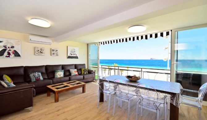 CL LUXURY APARTMENT FIRST LINE BEACH