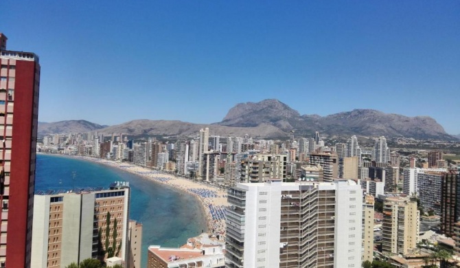 Apartamento con vistas a la playa de Levante