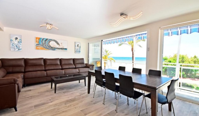 GR LUXURY APARTMENT FIRST LINE BEACH