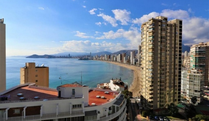 Halcon Levante Beach with Sea View