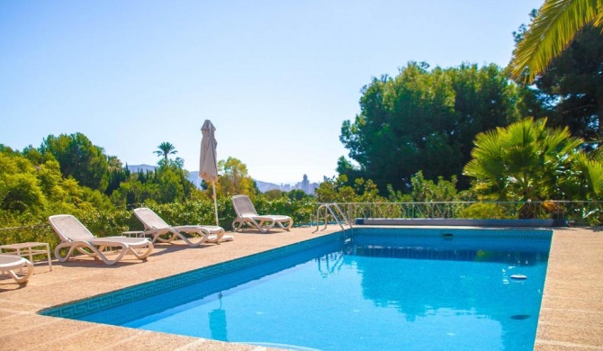 Villa Altozano with pool, barbeque, large garden, and fantastic sea views