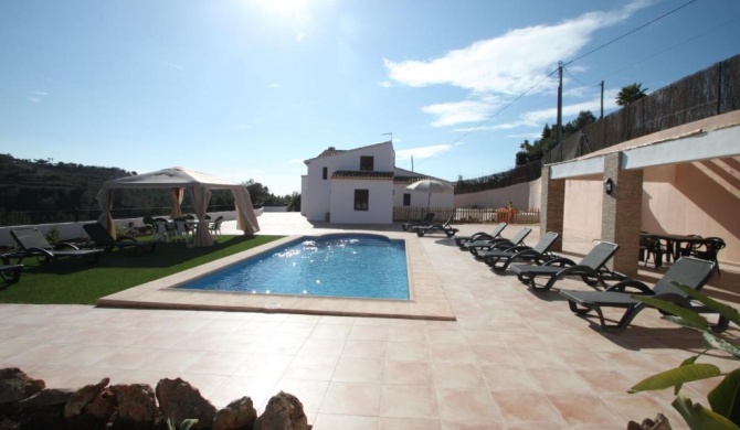 Finca La Verema - holiday home with private swimming pool in Benissa