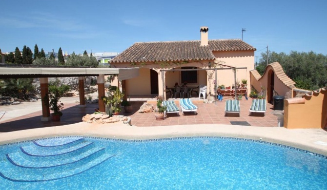 Pineda - modern, well-equipped villa with private pool in Costa Blanca