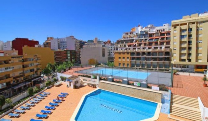 Calpe Apartment Sleeps 5 with Pool and WiFi