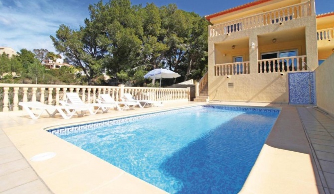 Awesome home in Calpe with 4 Bedrooms and Outdoor swimming pool