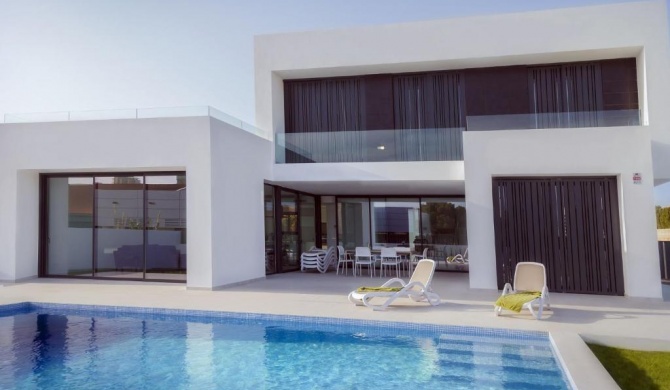 Luxurious Villa in Calpe with Private Swimming Pool