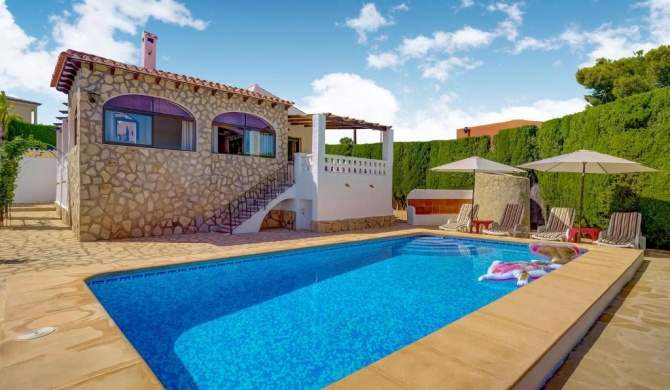 Serene Villa in Calpe with Private Swimming Pool