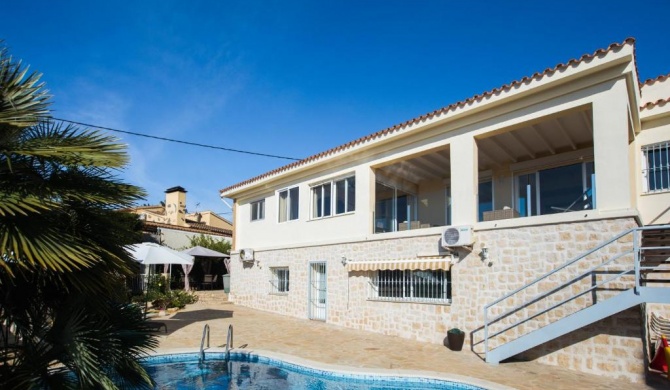 Villa con vista al mar y Peñón de Ifach en Calpe!