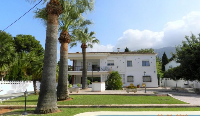 VILLA EN LES ROTES/LAS ROTAS, PISCINA