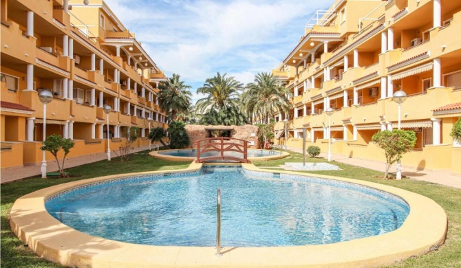 Amazing apartment in Dénia w/ Outdoor swimming pool, WiFi and 3 Bedrooms