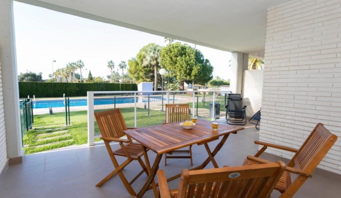 Apartamento planta baja a 50 m de la playa, Brisas Denia