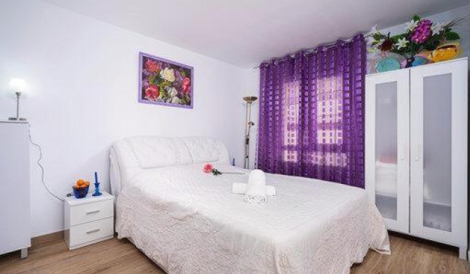 Guest House Lana Denia