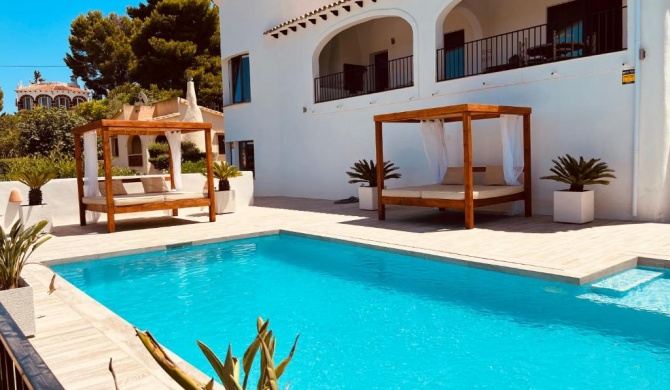 Magic Dream Seaview Villa Denia with 2 Pools, BBQ, Airco, Wifi