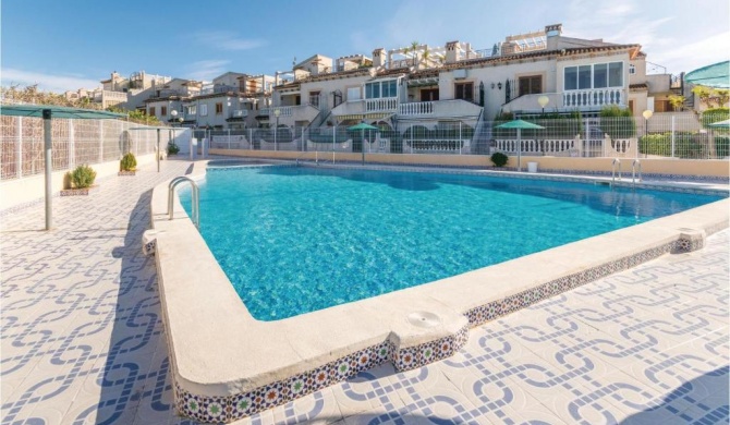 Beautiful apartment in Guardamar del Segura with 2 Bedrooms and Outdoor swimming pool