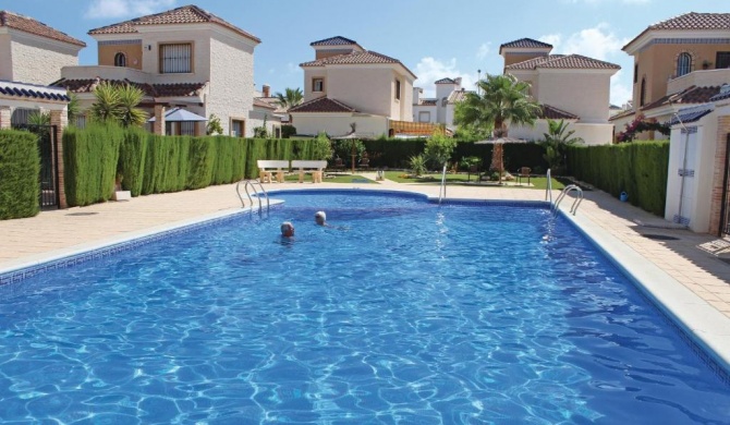 Amazing home in Guardamar del Segura with 2 Bedrooms, WiFi and Outdoor swimming pool