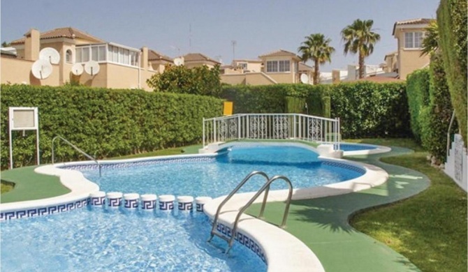 Amazing apartment in Guardamar del Segura with 2 Bedrooms, Outdoor swimming pool and Swimming pool