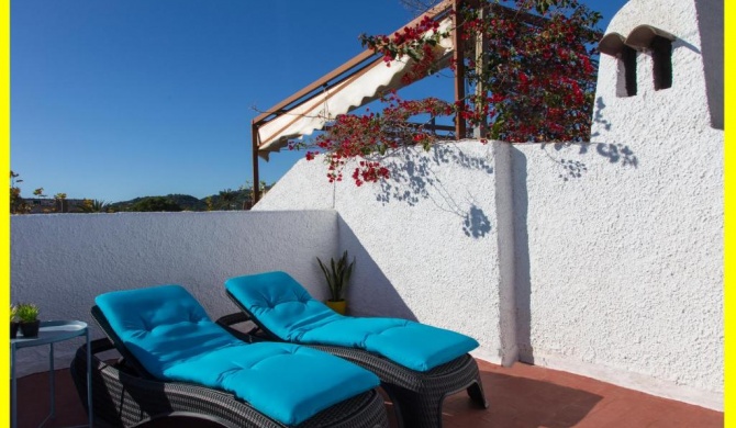 Townhouse with roof terrace 300m Arenal