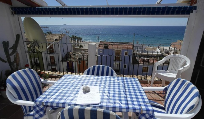 CST, Apartment in the historical wall of the old town of Villajoyosa