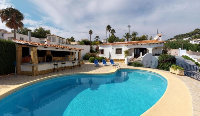 Casa con piscina privada en Moraira