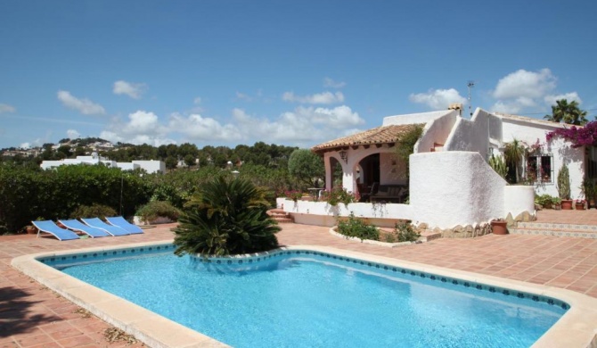 El Barraco - sea view villa with private pool in Moraira
