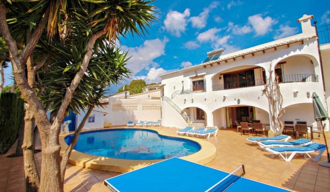 Jonur 10 - holiday home with private swimming pool in Moraira