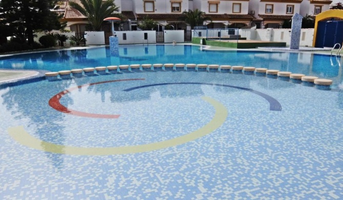 Apartamento Familiar junto a la Playa de San Fernando - OLIVA