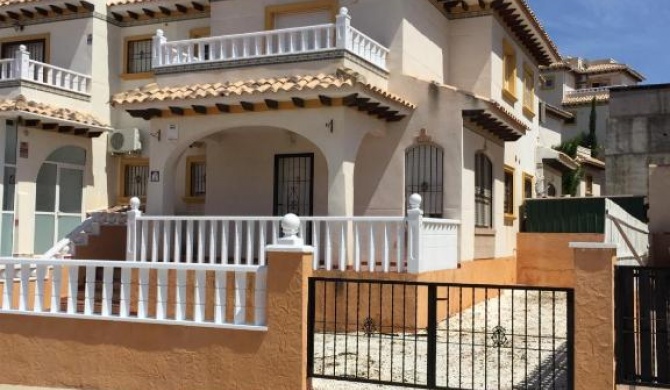 Playa Golf Quad House R6, Castillo de la Atalaya with Comm Pool P240