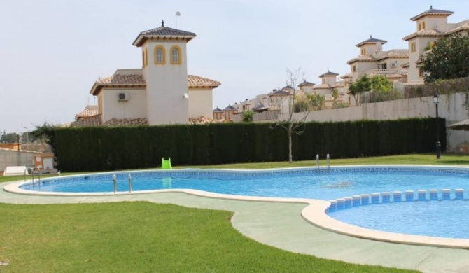 Playa Golf R6, 1st Floor Apartment with Com Pool p251